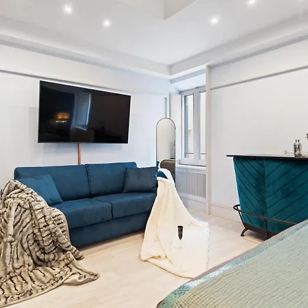 게스트하우스 Circle Piazza Di Spagna 60 Collection 4*